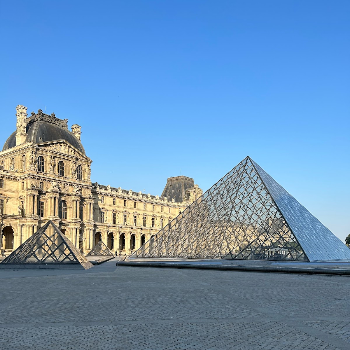 Louvre Museum